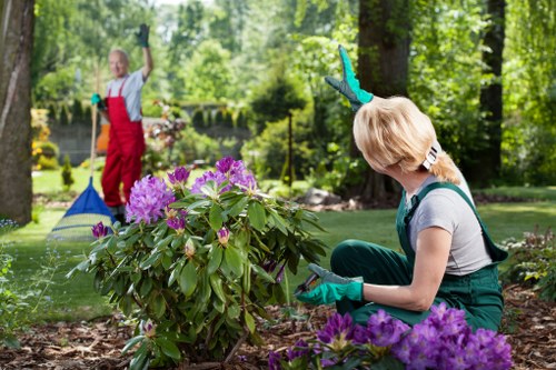 Gardening Lewisham secure checkout banner
